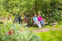 Foto: Pause im Von-Velen-Garten Papenburg